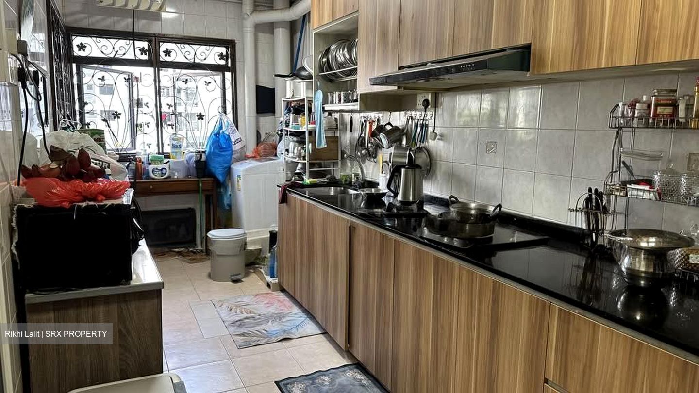 Blk 203E Compassvale Road (Sengkang), HDB 5 Rooms #573127181